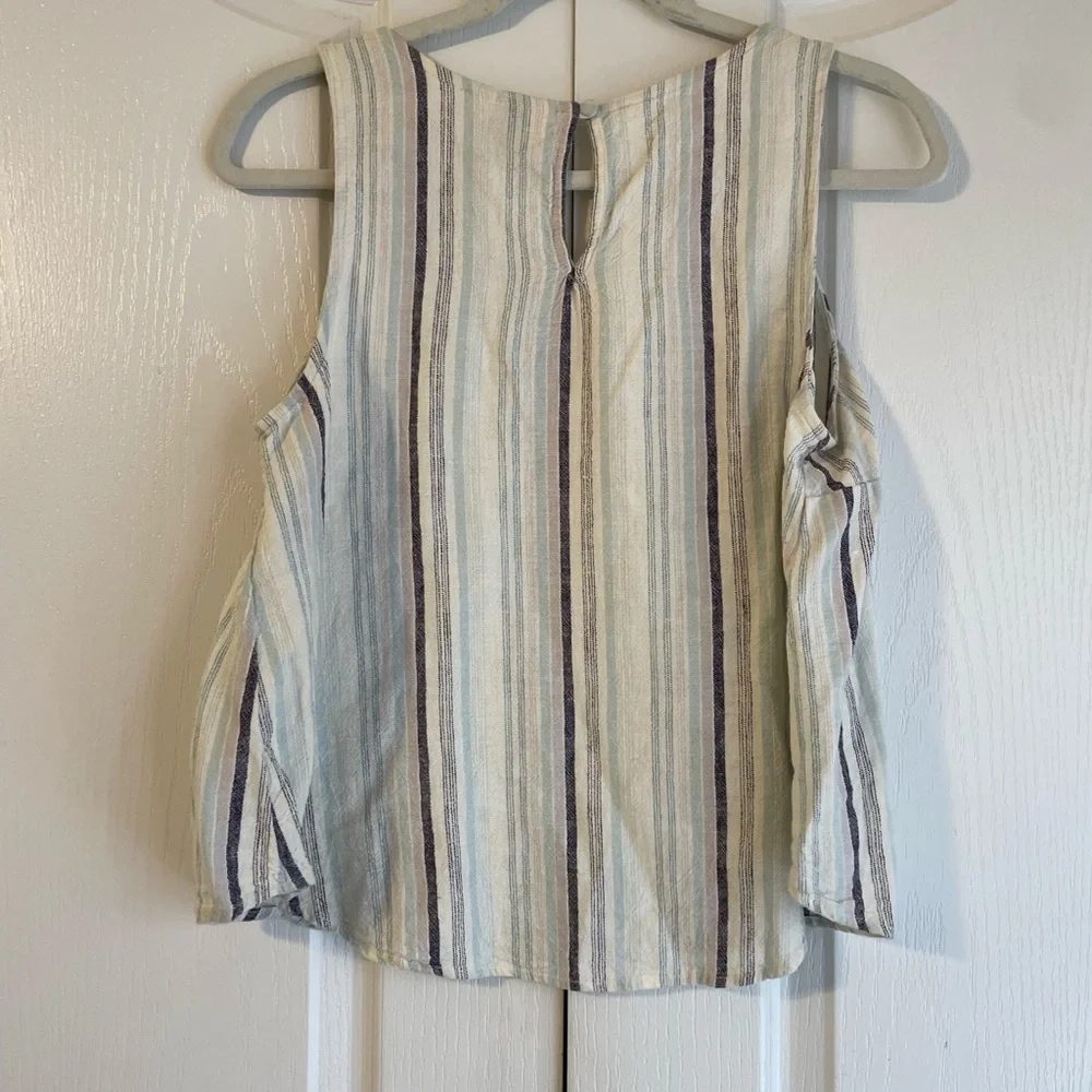 Universal Thread Tank - Picture 5 of 5